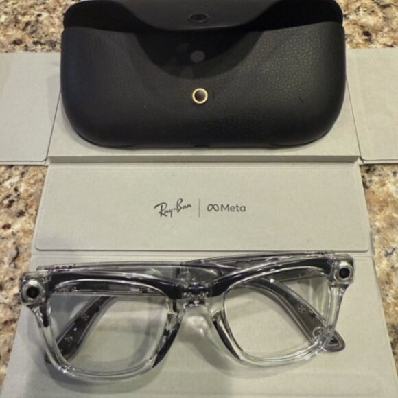 RAY-BAN | META WAYFARER LIMITED EDITION RW4006 Transitions Clear/Sapphire 50-22 - Picture 4 of 6